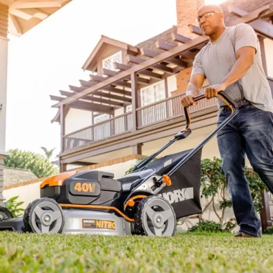 Worx WG829 20V Power Share Cordless Yard Sprayer Battery and Charger Included image {7}