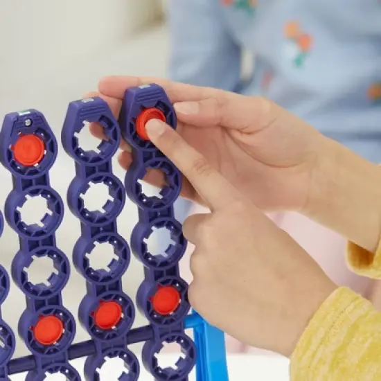 Connect 4 Spin Game image {7}