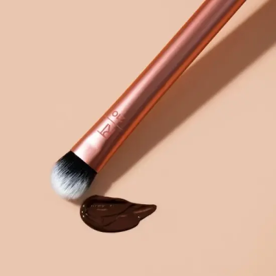 Real Techniques Expert Concealer Makeup Brush image {2}