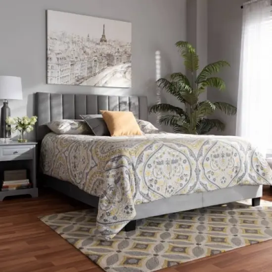 Clare Velvet Panel Bed with Tufted Headboard - Baxton Studio image {5}