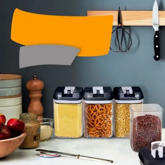 Cheer Collection Set of 8 28oz Airtight Food Storage Containers image {8}