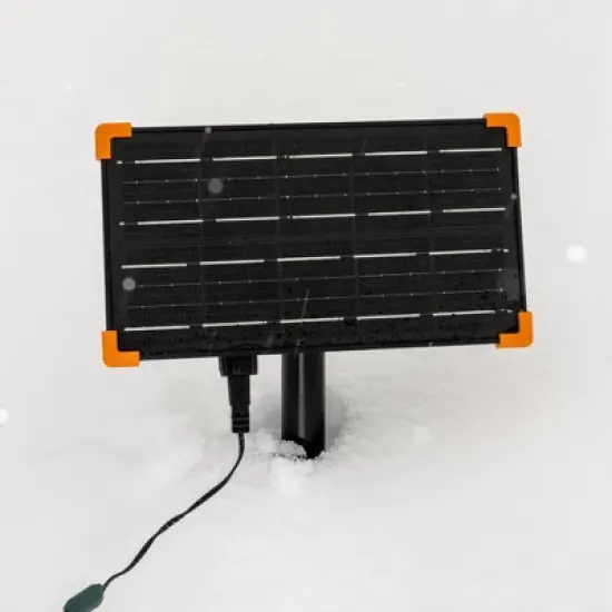 Novelty Lights 100 True Twinkle (100%) LED Solar Powered String Lights 4" Spacing Green Wire 44 Feet image {2}