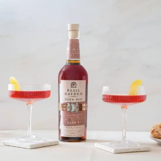 Basil Hayden Dark Rye Whiskey - 750ml Bottle image {2}