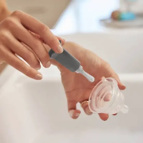 Munchkin Bristle Bottle Brush - Gray image {2}