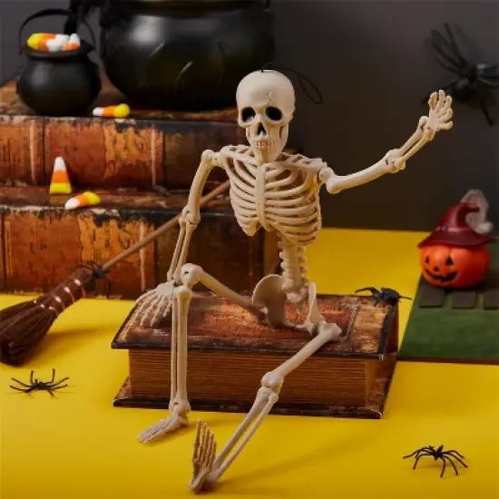 Joyfy 1/2/5/10 PCS 16" Posable Skeleton Halloween Decorative Props for Indoor/Outdoor Halloween Decorations Graveyard Haunted House Spooky Scene Party image {5}