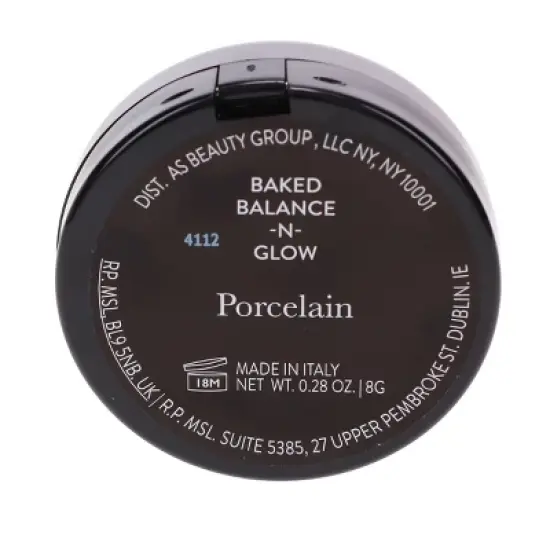 Laura Geller Baked Balance-N-Glow Illuminating Foundation Porcelain 0.28 oz image {4}