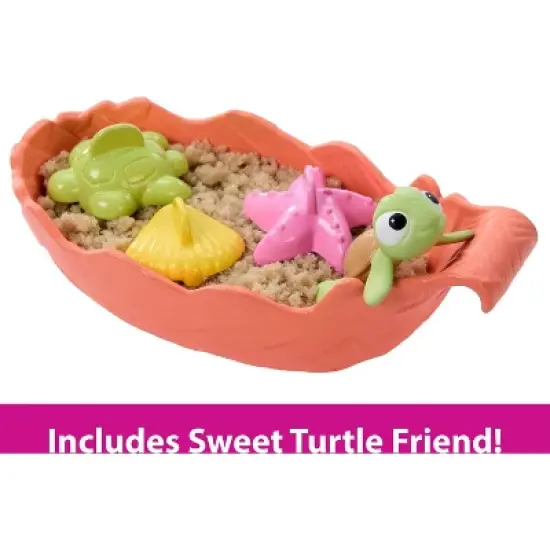 Disney Princess Ocean Friends Moana Doll with Moldable Sand, Animal Friend & 8 Accessories image {2}