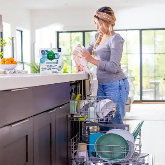 Seventh Generation Free & Clear Natural Dishwasher Detergent Packs image {4}