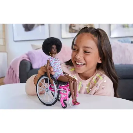 Barbie Fashionistas Doll with Wheelchair and Ramp image {1}