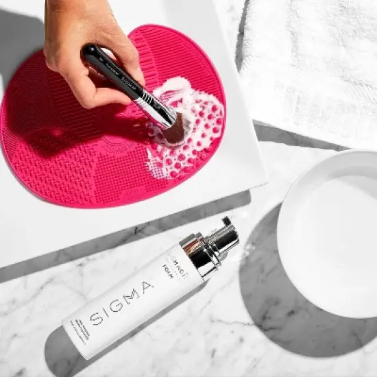 Sigma Beauty Brushampoo Foam Brush Cleaner - 6.76 fl oz image {3}