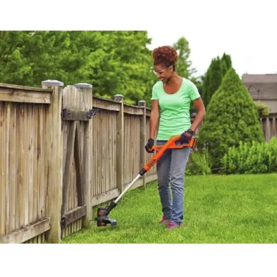 Black & Decker LCC221 20V MAX Lithium-Ion Cordless String Trimmer and Sweeper Combo Kit (1.5 Ah) image {5}