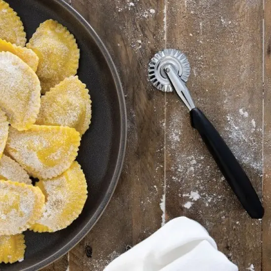 Better Houseware Ravioli and Pastry Wheel in Black image {7}