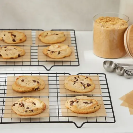 Juvale 1000 Sheets Precut 4x4 Parchment Paper Squares, Bulk Unbleached Liners for Baking, Cookies, Hamburger Patty Press image {1}