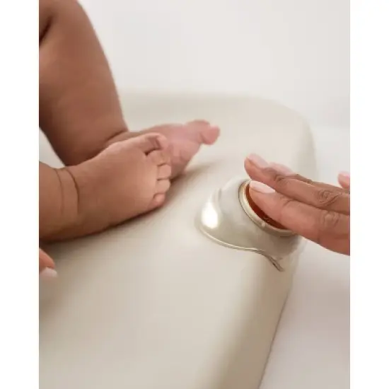 Skip Hop Light Up Changing Pad - Oat image {4}