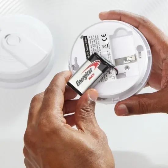 Energizer Max 9V Batteries - Alkaline Battery image {4}