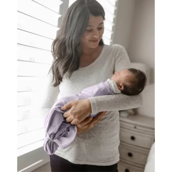 The Ollie World Swaddle - Lavender image {7}