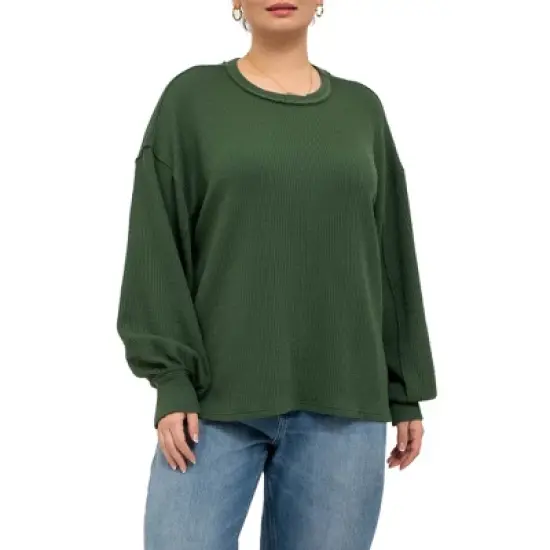 August Sky Women's Plus Solid Crewneck image {6}