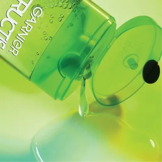 Garnier Fructis Sleek & Shine Fortifying Shampoo for Frizzy Hair image {3}