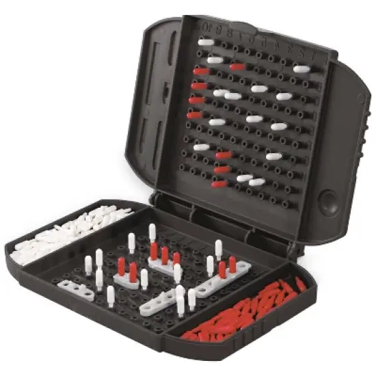 Battleship Grab and Go Game image {3}