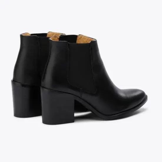 Nisolo Sustainable Women's Heeled Chelsea Boot image {2}