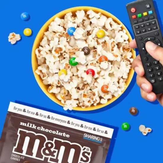 M&M's Milk Chocolate Candy - Sharing Size - 10oz image {3}