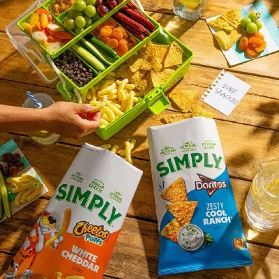 Cheetos Snack Pack Simply White Cheddar Puffs Multipack- 8ct/7oz image {9}