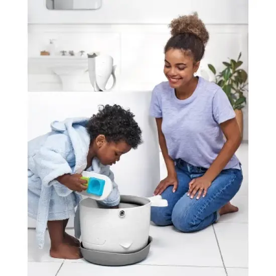 Skip Hop Ocean Works Moby Bath Toy Bundle image {3}