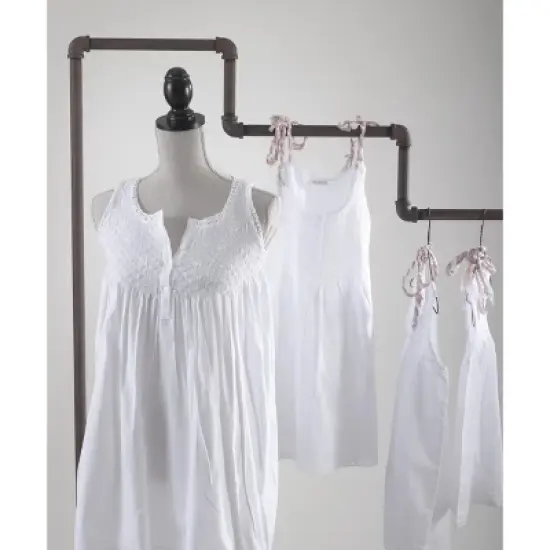 Saro Lifestyle Pure Cotton Full-Length Sleeveless Embroidered Nightgown image {2}