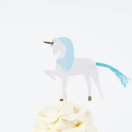 Meri Meri Meadow Unicorns Cupcake Kit (Pack of 24) image {3}