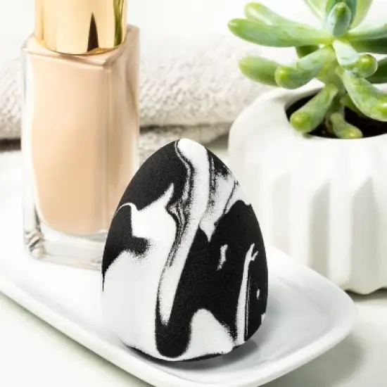 Sonia Kashuk&trade; Latex-Free Makeup Blender Sponge image {2}