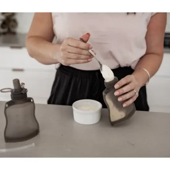 haakaa Silicone Yummy Pouch - 4.5oz /2pk image {8}