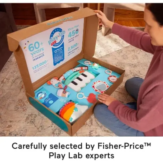 Fisher-Price Newborn Baby Kit Let&rsquo;s Snuggle & Play Set, Developmental Toys with Activity Guide for Infants image {2}