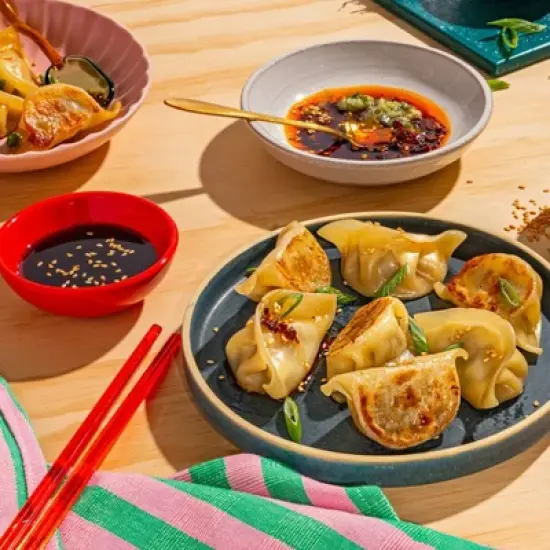 MiLa Frozen Potsticker Dumpling Beef - 9.9oz image {4}