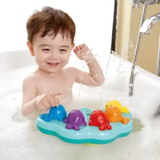 Hape Musical Whale Fountain Bath & Pool Toy image {4}