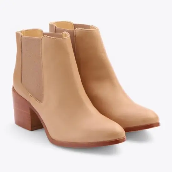 Nisolo Sustainable Women's Heeled Chelsea Boot image {11}