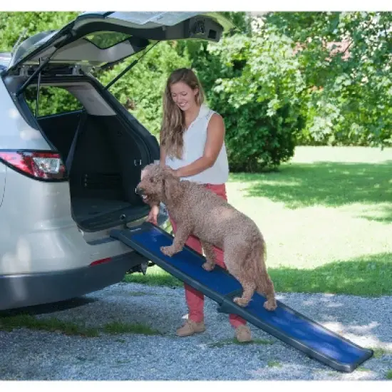 Pet Gear Travel Lite Bi-Fold Full Dog Ramp - Black/Blue image {3}