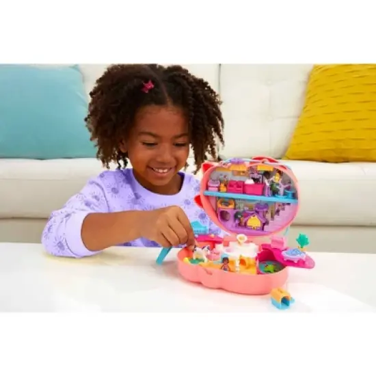 Polly Pocket Starring Shani Cuddly Cat Purse Compact Playset image {1}