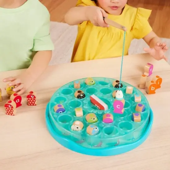 Battat Education Magnetic Alphabet Fishing Set Game image {6}