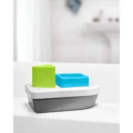 Skip Hop Ocean Works Moby Bath Toy Bundle image {4}