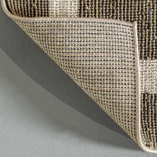 nuLOOM Lavonia Checkered Indoor/Outdoor Area Rug image {6}