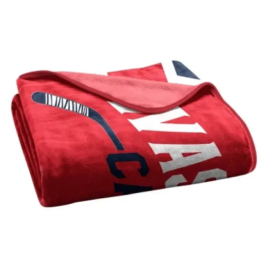 60" x 80" NHL Washington Capitals Raschel Throw Blanket image {4}
