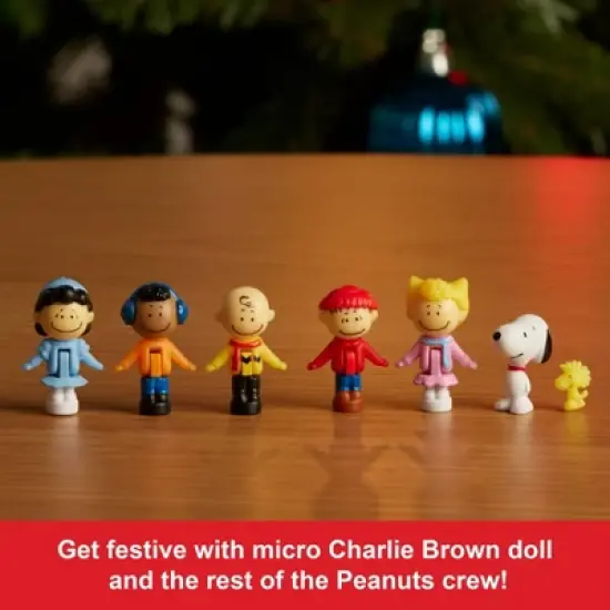 Polly Pocket Micro Dolls and Playset, Collector Peanuts Compact with 7 Accessories image {4}