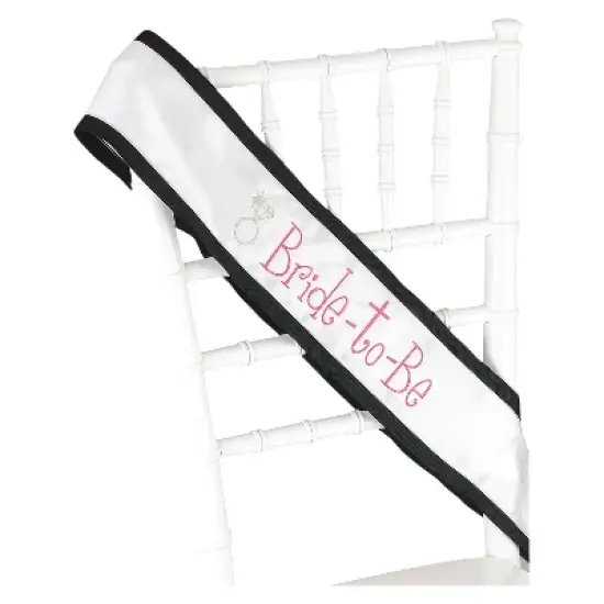 'Bride To Be' Party Sash Pink image {1}