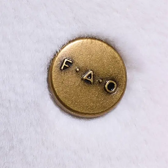 FAO Schwarz 13" White Unicorn Glow in the Dark Toy Plush image {6}