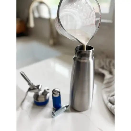 Frieling Professional S/S Cream Whipper, 0.5L (1 pint) image {2}