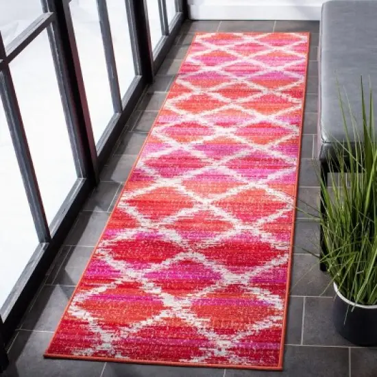 Montage MTG261 Power Loomed Indoor/Outdoor Area Rug  - Safavieh image {1}