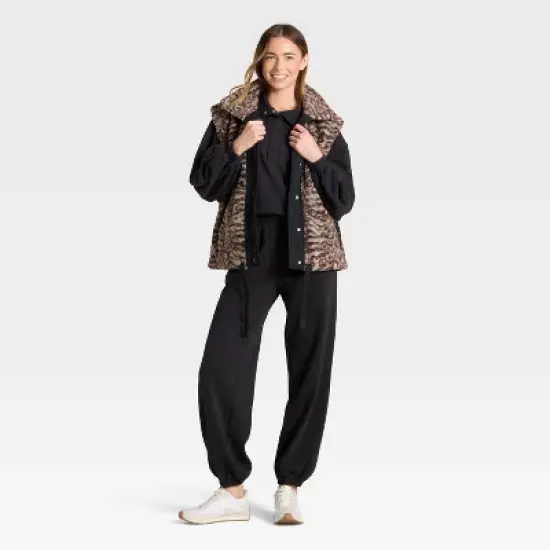 Women's High Pile Vest - JoyLab&trade; image {2}