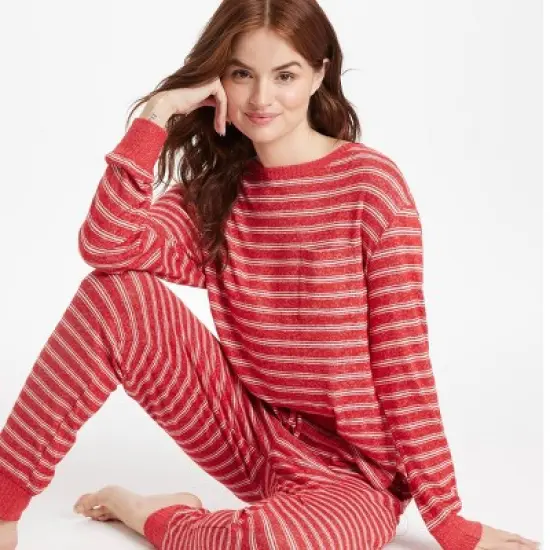 Women's Perfectly Cozy Pullover Sweatshirt - Stars Above&trade; image {2}