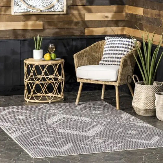 nuLOOM Carlita Bohemian Machine Washable Indoor and Outdoor Patio Area Rug image {1}