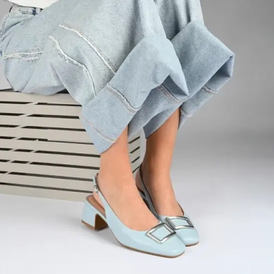 Journee Women's Everlee Pumps image {8}